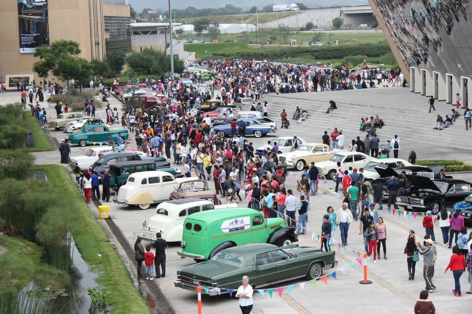 Autos Clásicos y Más